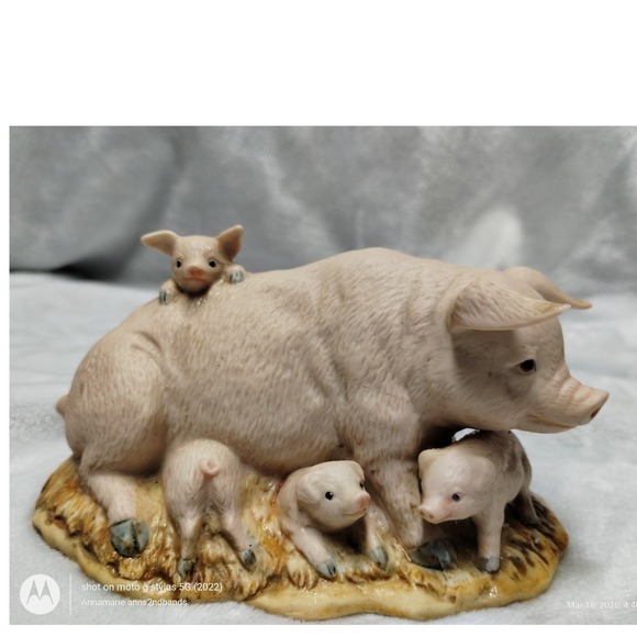 Vintage Homco Porcelain Pig Figurine Sow with Piglets 1443 Made in Taiwan - Picture 3 of 13